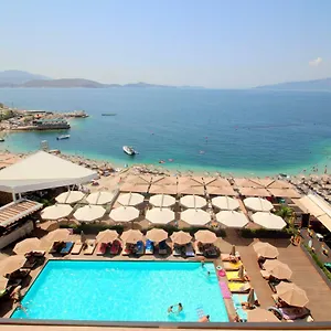 Andon Lapa & Hotell
